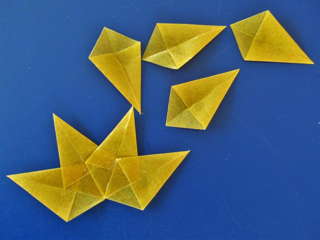 Folding Paper Stars – Merula Designs